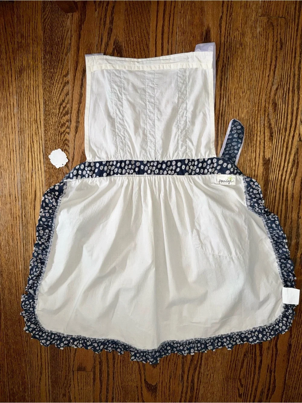 Anthropologie Home by Porridge Apron. NWT. Lavender/Purple/Cream. One Size.